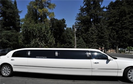 Đám cưới sang trọng của Lưu Hiểu Khánh với chồng thứ 4 | đám cưới Lưu Hiểu Khánh,Lưu Hiểu Khánh kết hôn,Lưu Hiểu Khánh lấy chồng thứ 4,mỹ nhân không tuổi