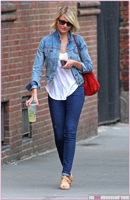 Sao từ Á sang Âu đều