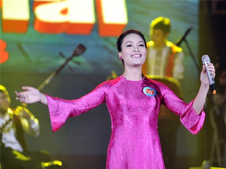 Á hậu người Việt tại Châu Âu chiến thắng Giải Sao Mai 2013 - 3