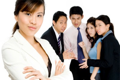 Nỗi khổ của người làm sếp 1