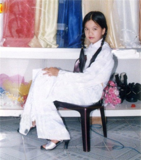 Ngắm mỹ nhân Việt tinh khôi trong đồng phục học sinh 16