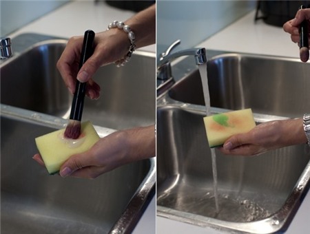 Hướng dẫn làm sạch cọ trang điểm nhanh gọn và đúng cách 3