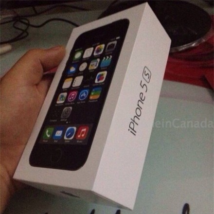 Apple Canada nhầm iPhone 5S thành... iPhone 6 4