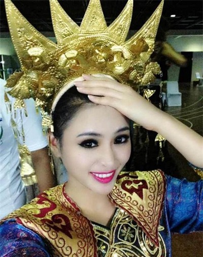 Hình ảnh Lại Hương Thảo trong đêm khai mạc Miss World 2013.