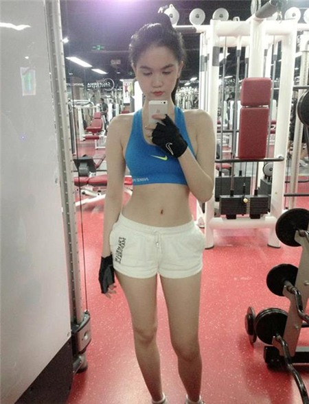 Ngọc Trinh: 'Không cho phép bất cứ ai thương hại tôi' | Ngọc Trinh 2013,Siêu mẫu Ngọc Trinh,Nữ hoàng nội y