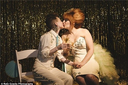 Chùm ảnh cưới đẹp long lanh của cặp đôi đồng tính Mỹ 11