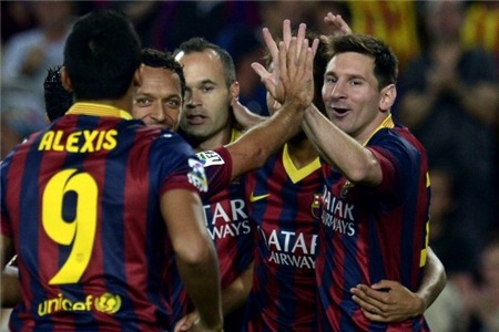 ...Cũng kịp có bàn thắng cho riêng mình. Bộ đôi Messi - Neymar cùng