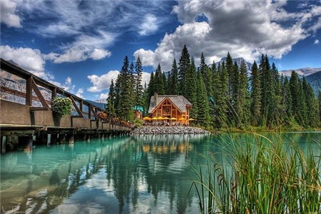 Du ngoạn những vùng biển hồ 