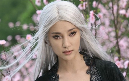 Những vai nữ phụ khiến nữ chính “chìm nghỉm” 1