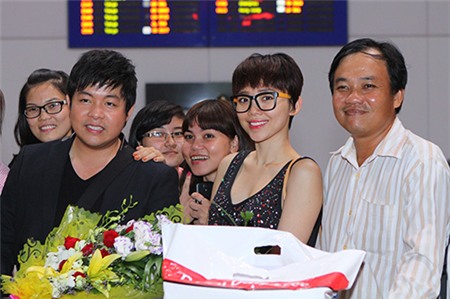 Quang Lê tươi tắn về nước sau tai nạn ở Mỹ - 3