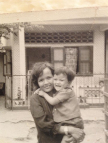 Đàm Vĩnh Hưng: Sinh nhật tôi vàng bày từng chén