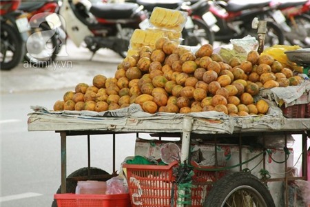 Những thức quà gợi nhớ tuổi thơ trên phố Sài Gòn 1