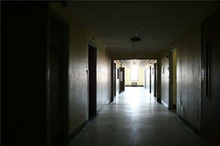 Thăm 3 địa điểm lạnh gáy như vừa trải qua Ngày Tận thế ở Mỹ 1