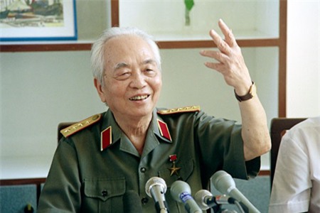 Đại tướng Võ Nguyên Giáp.