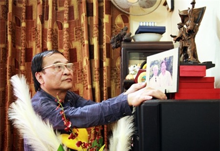 Đại tướng, Võ Nguyên Giáp, quỳ, trung tá Mỹ