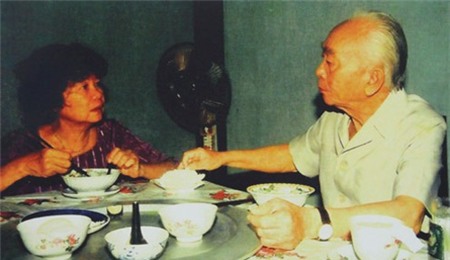 Võ Nguyên Giáp, đại tướng, bữa cơm, giản dị