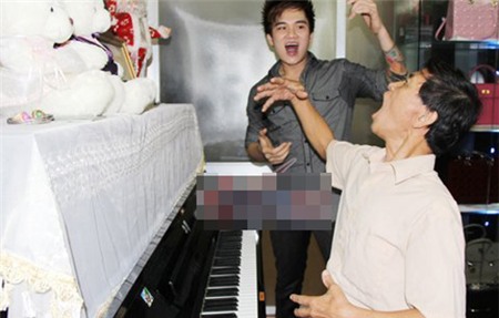 Nhà khác người của 3 'vua nhạc sến' - 12