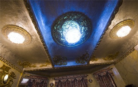 Nhà khác người của 3 'vua nhạc sến' - 4