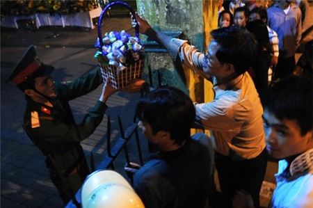 Nhiều người dân đã nhờ