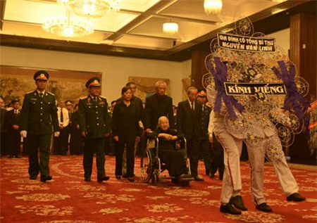 Gia đình cố Thủ tướng Nguyễn Văn Linh (Ảnh: Hồng Nhung)