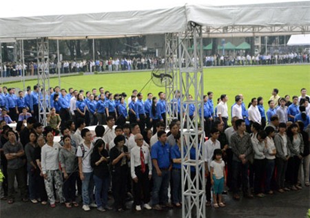 Gia đình cố Thủ tướng Nguyễn Văn Linh (Ảnh: Hồng Nhung)