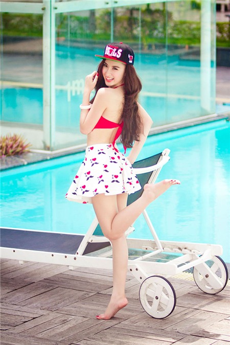 Dù thế nào, nhiều khán giả trung thành của Angela Phương Trinh....