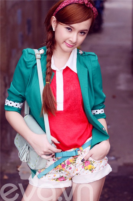 Sự nổi tiếng quá sớm cũng là một trong những nguyên nhân khiến Phương Trinh rơi vào tình cảnh 'chín ép' như nhiều sao nhí khác cũng mắc phải.