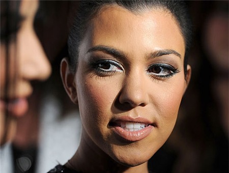 4 cách viền trắng cho đôi mắt tỏa sáng - 8