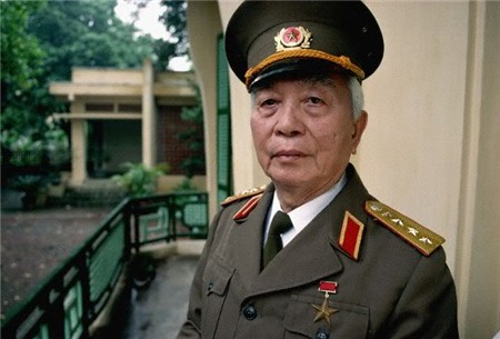 'Đại tướng mất, người Quảng Bình, người miền Trung nghĩ gì?'