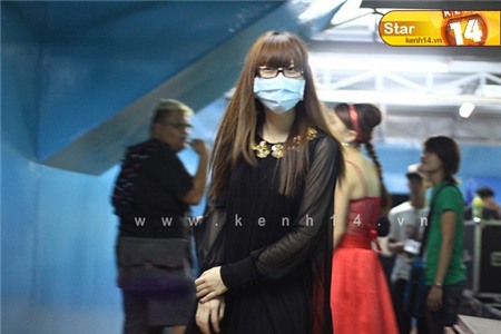 Những khuôn mặt 