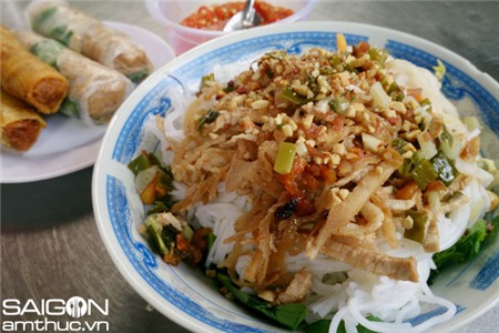 5 món bún khô hấp dẫn người Sài Gòn 2