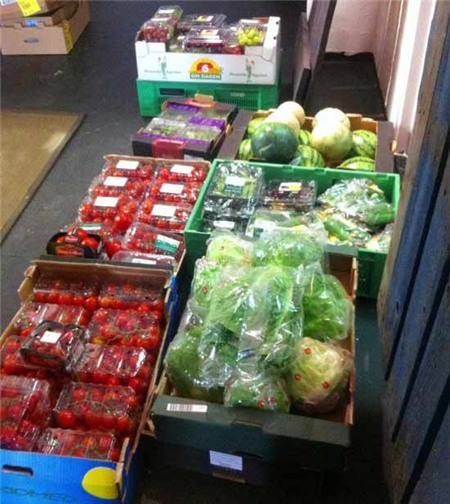 Phục vụ món ăn từ… thùng rác - 1