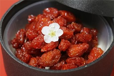 Những công dụng sức khỏe của cà chua sấy khô 1