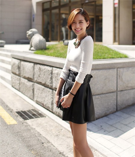 Điểm tô cho váy công sở bớt nhàm chán - 18