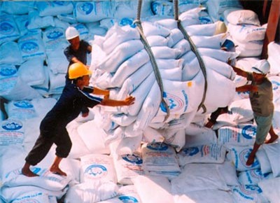 ADB: Vị trí á quân xuất khẩu gạo của Việt Nam đang bị đe dọa.