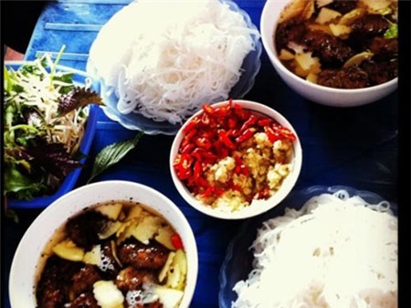 7 món ăn đường phố Hà Nội du khách ưa thích 1