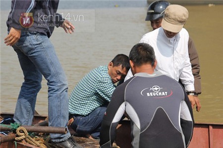 Gia đình đã lập bàn thờ cho chị Huyền, sự im lặng xé lòng vẫn bao trùm 1