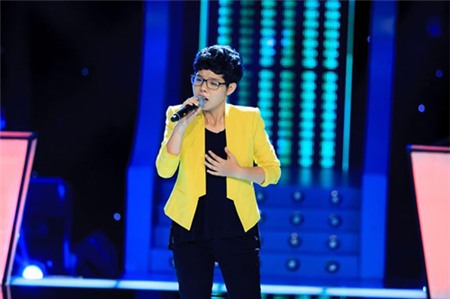 Blazer đơn giản mà phong cách cùng Sao Việt - 2