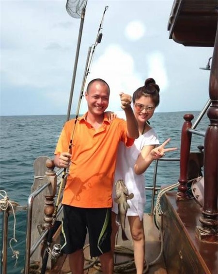 Vũ Thu Phương và chồng kỷ niệm 2 năm ngày cưới - 6