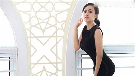 Bà Tưng sau thẩm mỹ: đẹp bất ngờ... nhờ photoshop cẩu thả