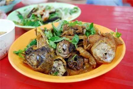Các món quà vặt lai rai dưới 50 nghìn cho các cặp đôi 3