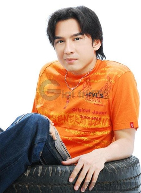 Những mái đầu bổ luống 'trứ danh' của sao Việt | Đan trường,Quang Vinh,Xuân bắc,Tự Lòng,đầu bổ,mái tóc,Tuấn Hưng