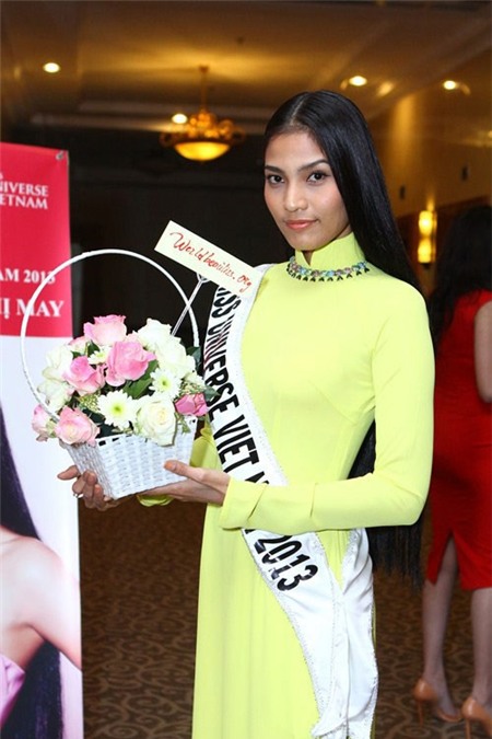 Sự lột xác của Trương Thị May tại HHHV 20013 - 2