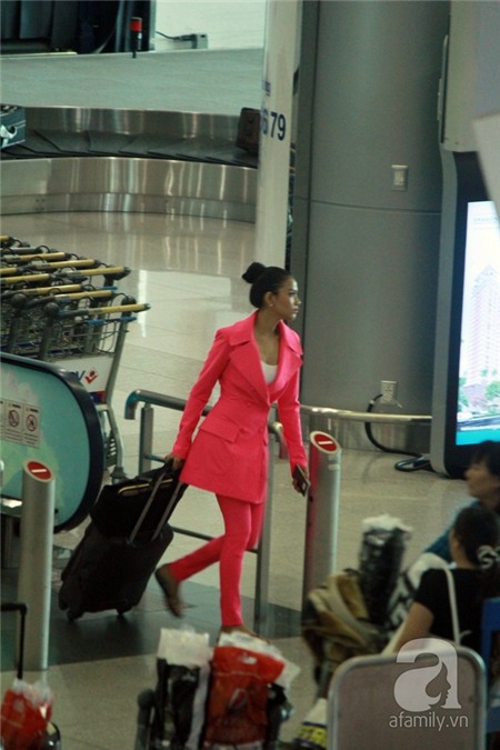 Trương Thị May liên tục thành 