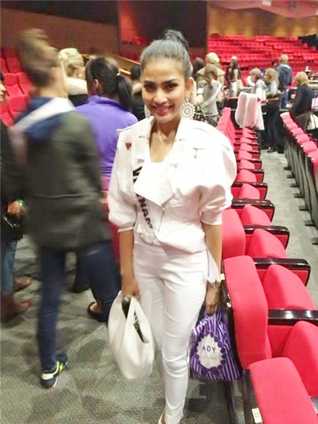 Trương Thị May liên tục thành 