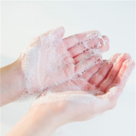 thoi-quen-dung-bang-ve-sinh-gay-hai-cho-suc-khoe