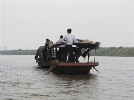 Cát Tường, ném xác, đồn thổi, xác minh, thẩm mỹ