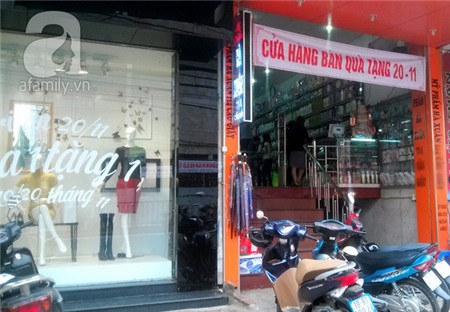 Hoa, quà tặng lưu niệm có hiện tượng