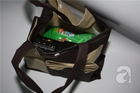 Hoa, quà tặng lưu niệm có hiện tượng 