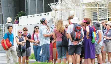 Dịch vụ du lịch chui làm ảnh hưởng tới lượng khách quốc tế tới VN